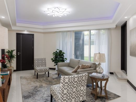 Appartamento a Escazú, Provincia de San José