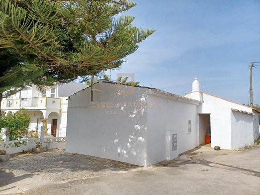 Vrijstaand huis in Loulé, Distrito de Faro