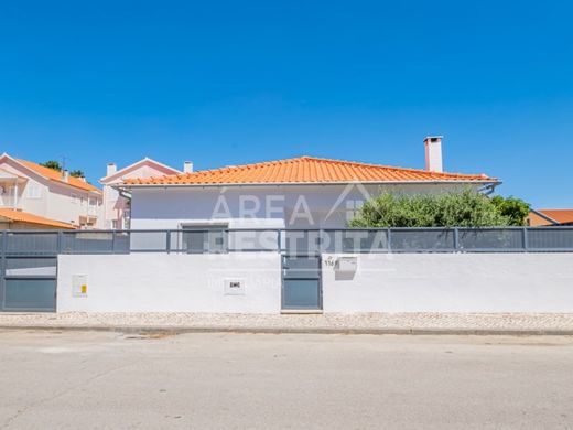 Luxury home in Sesimbra, Distrito de Setúbal