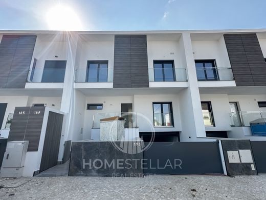 Luxe woning in Alcochete, Distrito de Setúbal