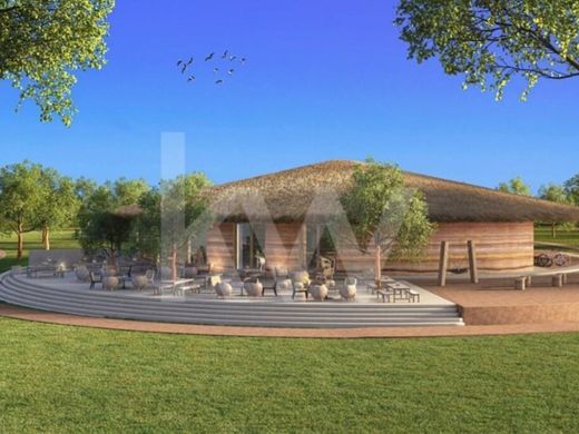 地皮  Santiago do Cacém, Distrito de Setúbal