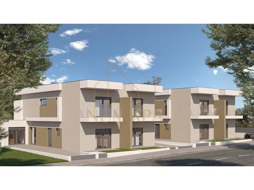 Villa Plurifamiliare a Seixal, Distrito de Setúbal