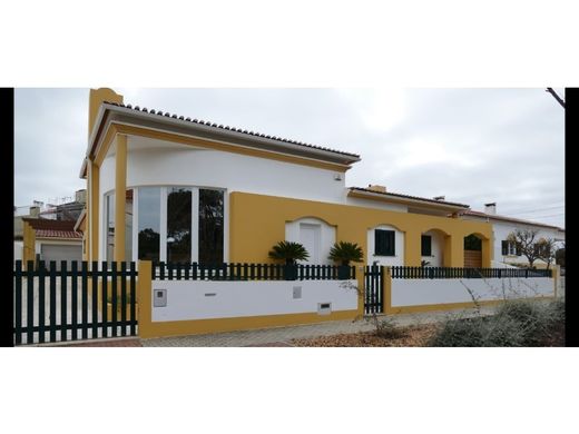 Casa Geminada - Santiago do Cacém, Setúbal