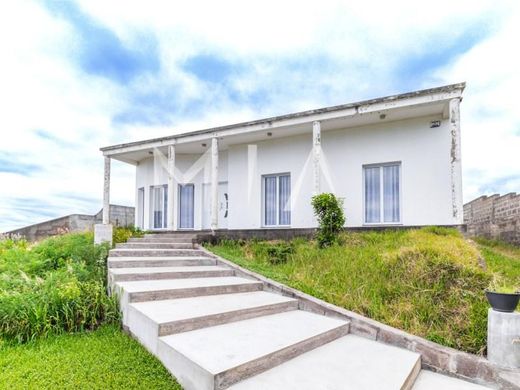 Luxury home in Vila Franca do Campo, Azores
