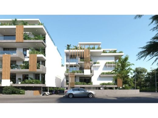 Apartment / Etagenwohnung in Larnaka, Eparchía Lárnakas