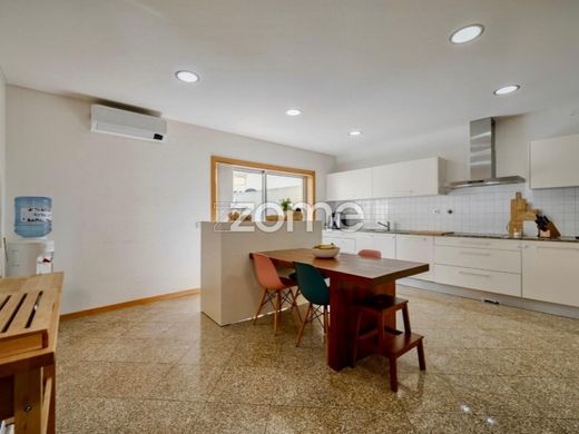 Casa di lusso a Maia, Oporto