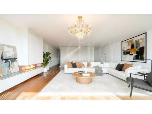 Casa di lusso a Alcântara, Almada