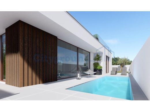 Luxury home in Caldas da Rainha, Distrito de Leiria