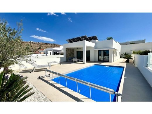 Villa en Benijófar, Provincia de Alicante