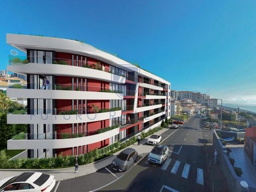 Santa Cruz, Madeiraのアパートメント