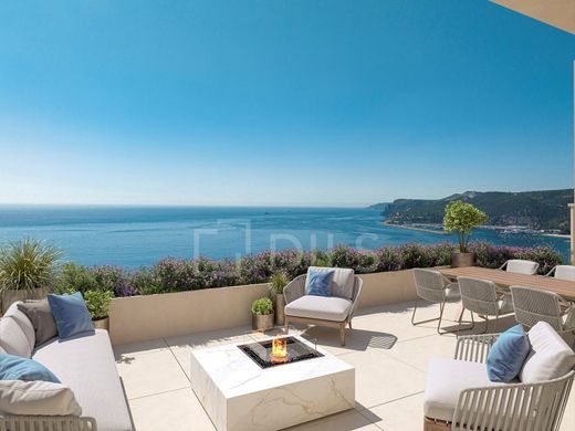 Apartment / Etagenwohnung in Sesimbra, Distrito de Setúbal