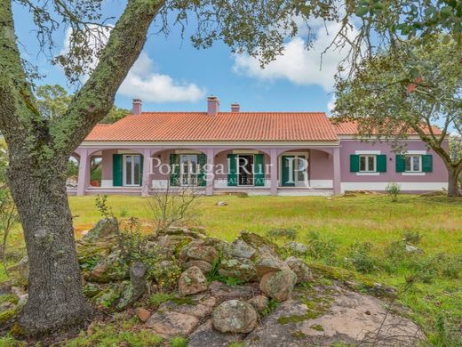 Casa rural / Casa de pueblo en Arraiolos, Évora