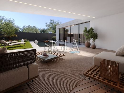 Luxury home in Maia, Distrito do Porto