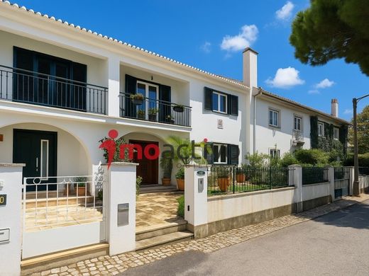 Belém, Lisbonのマルチファミリーヴィラ