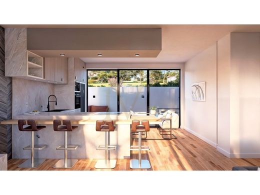 Twee-onder-een-kapwoning in Casares, Provincia de Málaga