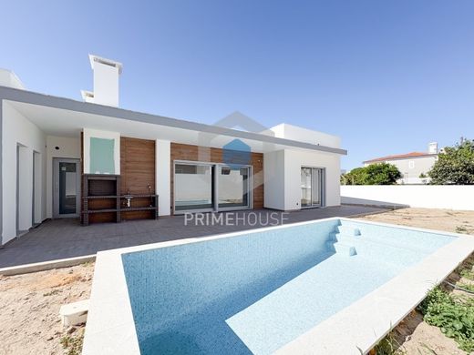 Dom jednorodzinny w Setúbal, Distrito de Setúbal