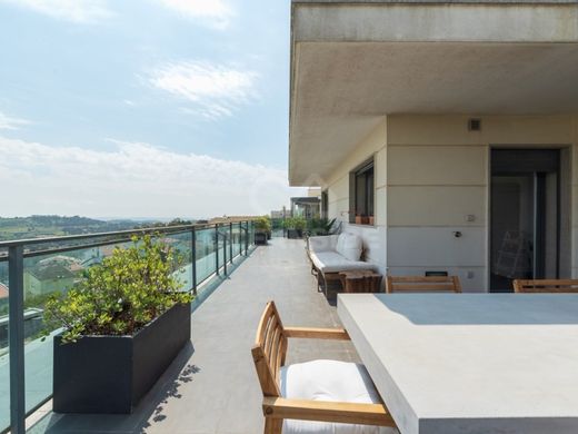 Penthouse in Oeiras, Lisbon