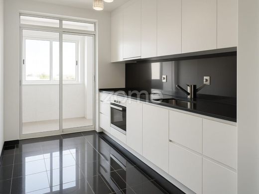 Apartment / Etagenwohnung in Porto, Distrito do Porto