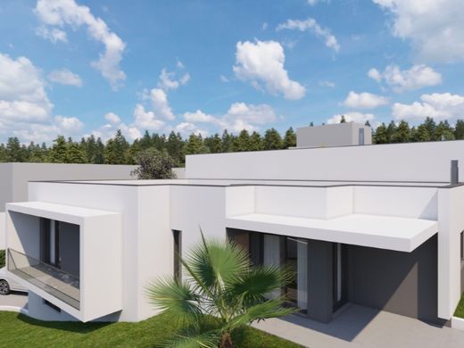 豪宅  Santa Maria da Feira, Distrito de Aveiro