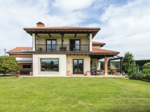 Luxury home in Soto del Barco, Province of Asturias