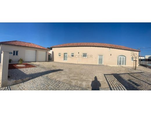 Maison individuelle à Caldas da Rainha, Distrito de Leiria