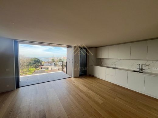 ヴィラ・ノヴァ・デ・ガイア
, Vila Nova de Gaiaのアパートメント