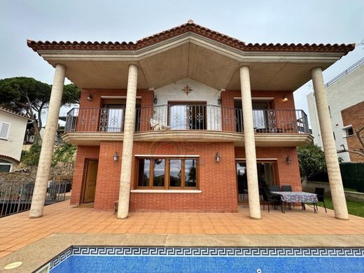 Πολυτελή κατοικία σε Castell-Platja d'Aro, Província de Girona