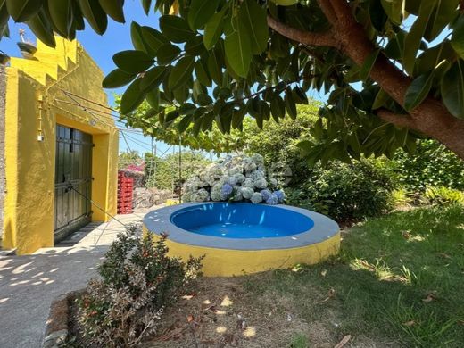 Luxury home in Ribeira Grande, Azores