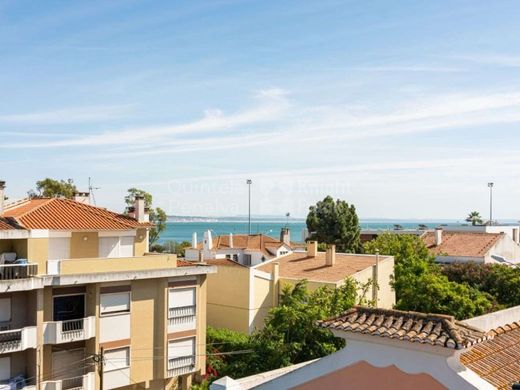 منزل ﻓﻲ Oeiras, Distrito de Lisboa