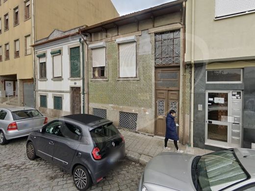 Κτίριο σε Πόρτο, Porto