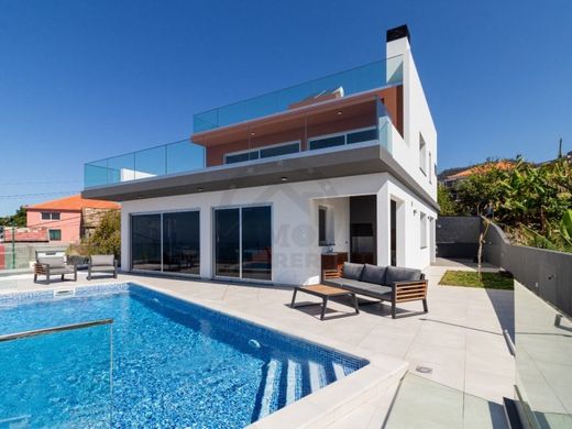 Ponta do Sol, Madeiraの一戸建て住宅