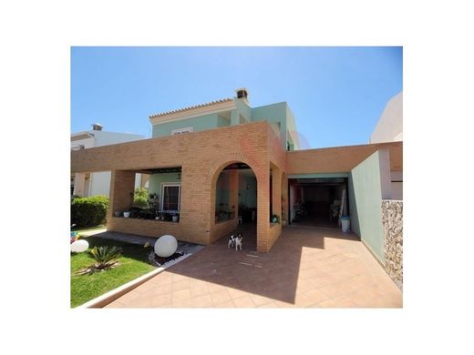 Yarɪ müstakil ev Loulé, Distrito de Faro