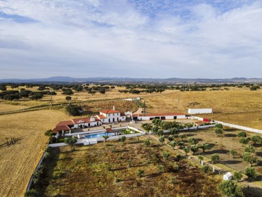Luxe woning in Arronches, Distrito de Portalegre