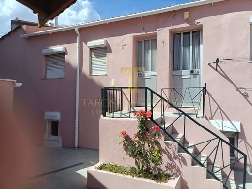 Appartementencomplex in Loures, Distrito de Lisboa