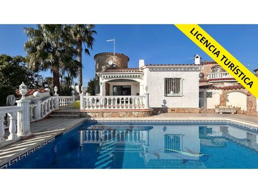 Empuriabrava, Província de Gironaの高級住宅