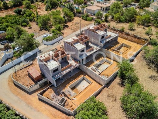 Συγκρότημα ανεξάρτητων κατοικιών σε Loulé, Distrito de Faro