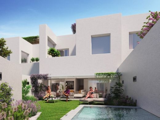 Semidetached House in Loulé, Distrito de Faro