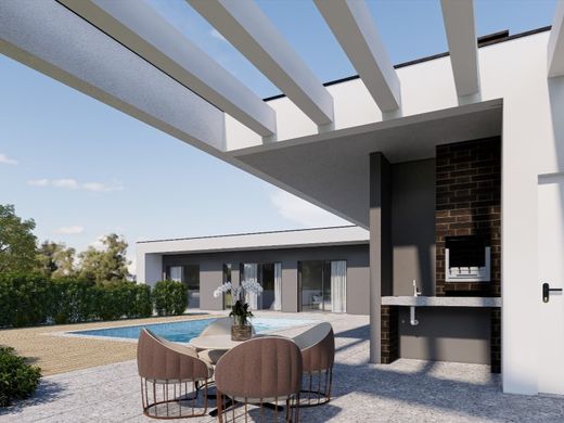 ‏בית חד-משפחתי ב  Caldas da Rainha, Distrito de Leiria