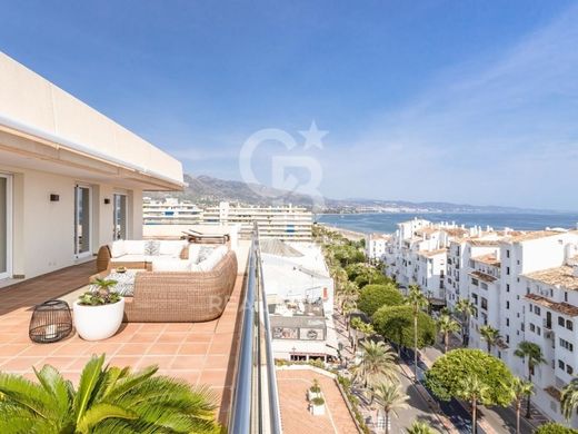 Penthouse in Marbella, Malaga