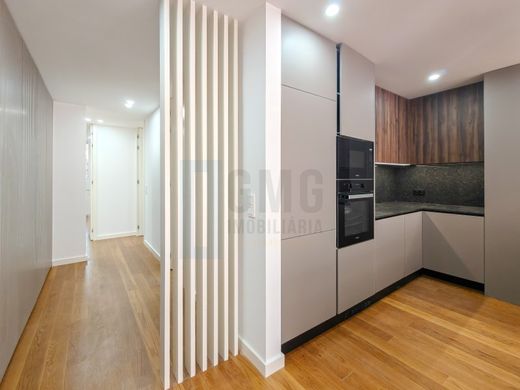 ﺷﻘﺔ ﻓﻲ Odivelas, Distrito de Lisboa