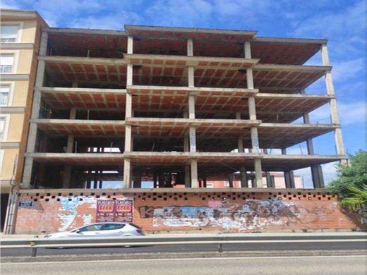 Edificio en Coria, Cáceres