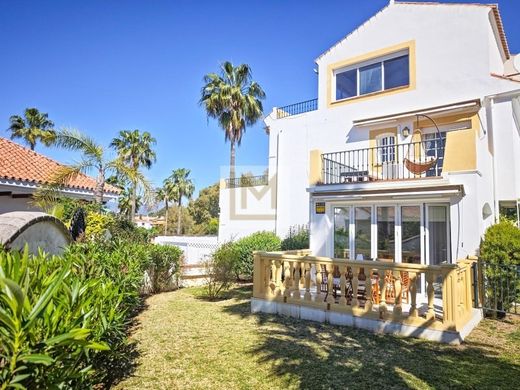 Chalet Pareado en Estepona, Málaga