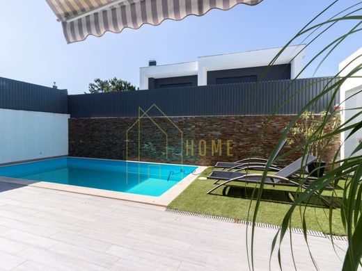 Luxus-Haus in Seixal, Distrito de Setúbal
