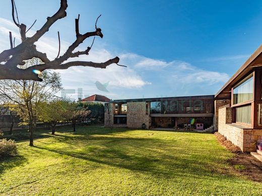 Detached House in Vila Nova de Famalicão, Distrito de Braga