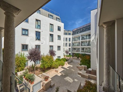 Apartment in Misericórdia, Lisbon