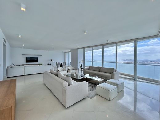 View of Luxury apartments for rent in Panama City, Provincia de Panamá ...