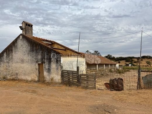 Terreno a Alandroal, Distrito de Évora