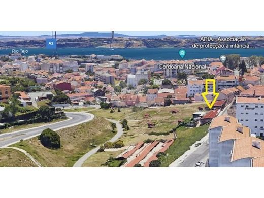 Ajuda, Oeirasの土地