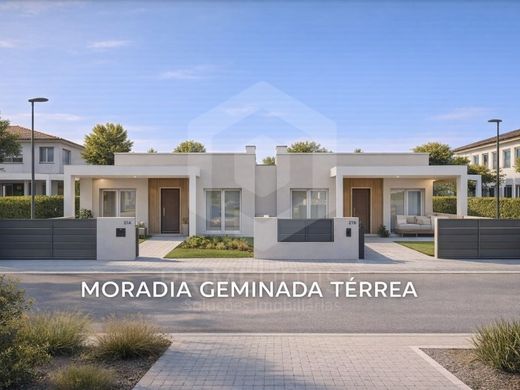 Элитный дом, Seixal, Distrito de Setúbal