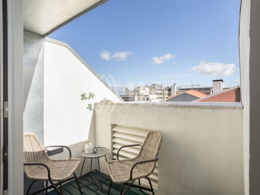 Apartment / Etagenwohnung in Lissabon, Lisbon